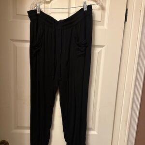 Blue Earth Black Casual Pants, Size XL, Great Condition!!!